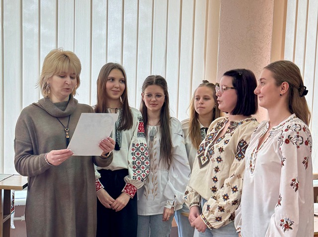 Переможці отримують грамоту